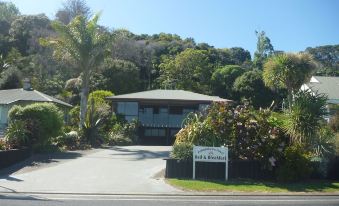 Pohutukawa Coast Bnb