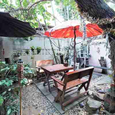 เรือนริมแคว รีสอร์ท Hotel Exterior