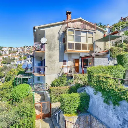Apartment Near the Sea 650