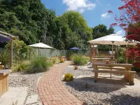 The Red Lion Hotels in Daventry District
