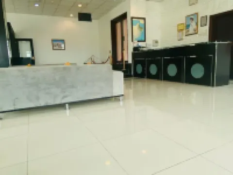 Al Multaqa Hotel Hotels in Sohar