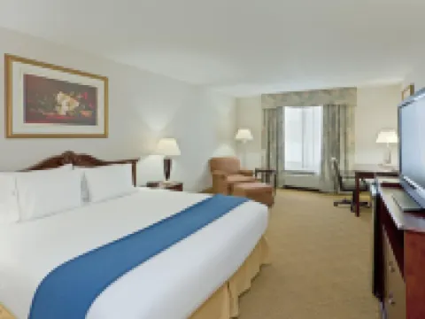Holiday Inn Express LORDSTOWN-NEWTON FALLS/WARREN by IHG Hotels in Trumbull County