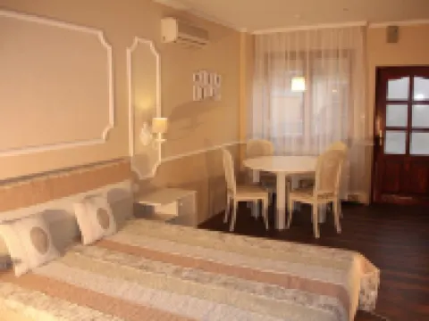 Guest House Romantika Panzio Hotels in Gyula