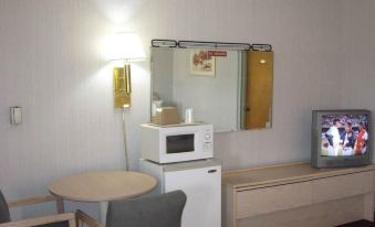 Economy Inn-Chillicothe - Housity