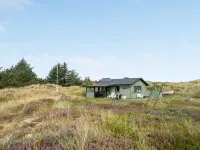 "Vamika" - 400m to the Fjord Hotels in Hvide Sande