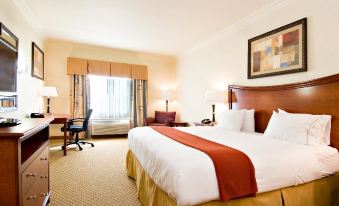 Holiday Inn Express & Suites Klamath Falls Central