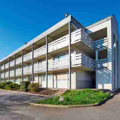 Campanile MARNE LA VALLEE - Chelles Hotel Exterior