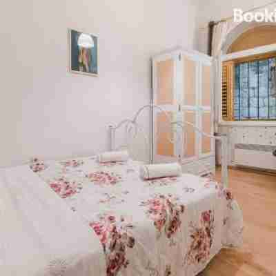 Arya Apartment Rooms