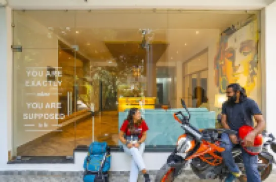 goSTOPS リシケシュ、ラクシュマン ジュラ のホテル