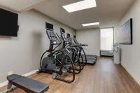 Drury Inn & Suites St. Louis St. Peters - Gym