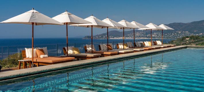 Lily of the Valley Hotels in Var