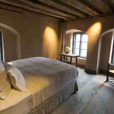 Townhouse Weisses Kreuz Rooms