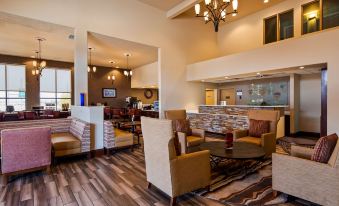 Best Western Plus Executive Suites