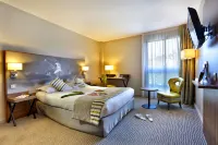 Best Western Plus Hotel du Parc Chantilly Hotels in Vineuil-Saint-Firmin