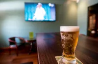 Best Western Plus All Settlers Motor Inn - bar