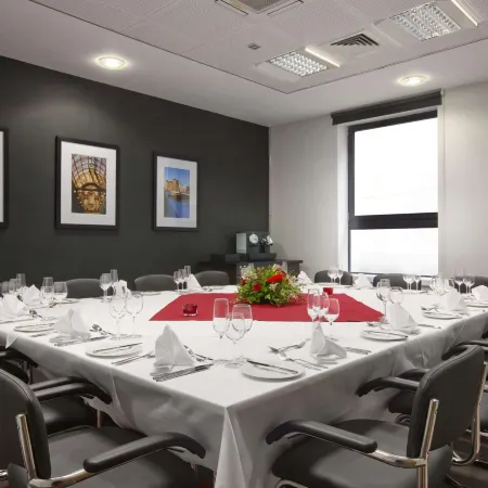 Ramada Encore by Wyndham Newcastle-Gateshead