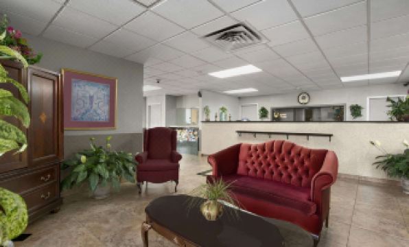 Howard Johnson by Wyndham Winter Haven FL