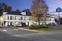 Baymont by Wyndham Eufaula Hotels near Walmart Garden Center