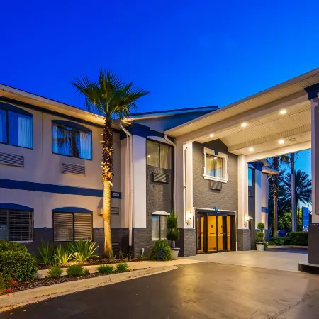 Best Western Mayport Inn Suites