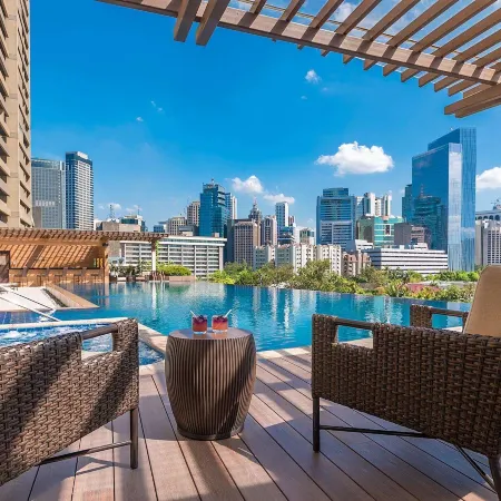 Discovery Primea, Manila