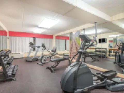 Ramada by Wyndham Cumberland Downtown Hotels in Cumberland