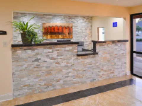 美洲最佳價值酒店圖珀洛巴恩斯克羅辛酒店 圖珀洛酒店