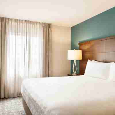 Staybridge Suites Fort Wayne Rooms