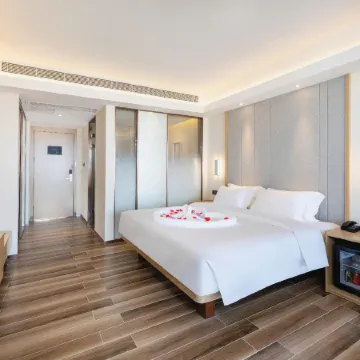Lavande Hotel (Heyuan Longchuan East Bus Station Branch))