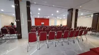Superstar Hotel Hotels in Dumai Kota