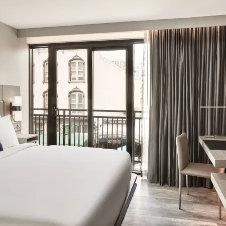 AC Hotel San Diego Downtown Gaslamp Quarter Отели рядом с достопримечательностью «Квартал газовых фонарей»