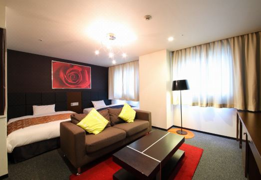 더 파라다이스 가든 사세보 볼링장