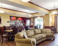 Comfort Suites Central