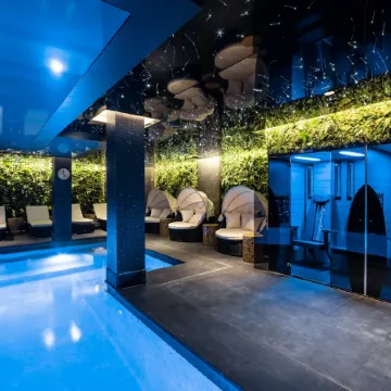 voco STRASBOURG CENTRE - THE GARDEN by IHG Отели рядом с достопримечательностью «Европейский суд по правам человека»