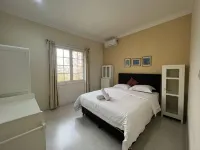 Villa Dago Bandung 4Br with Private Pool (Amethyst P-08) Hotels in Sindanglaya