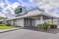 Quality Inn Downtown Stuart Hotels in Stuart