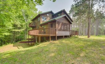 Chetek Lodge w/ Deck on Moose Ear Creek!