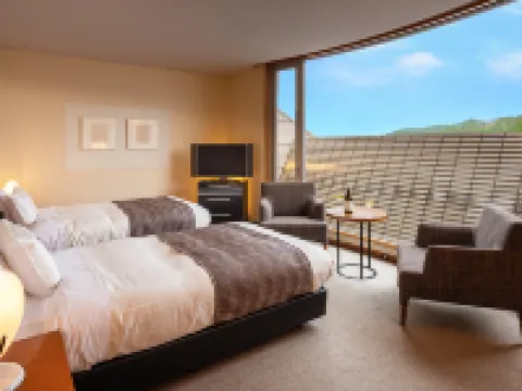 Chigusa Hotel Hotels near InsideOut