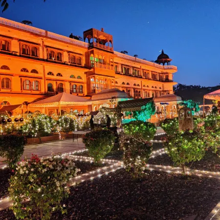 Umaid Palace - Luxury Resort Near Jaipur Close to Bhangarh & Chand Baori Stepwell Abhaneri
