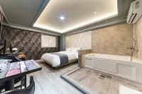 Suwon Yeongtong K Motel Hoteller i Yeongtong-gu