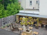 Corner House Apartment