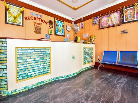 Sri Palani Andavar Lodge