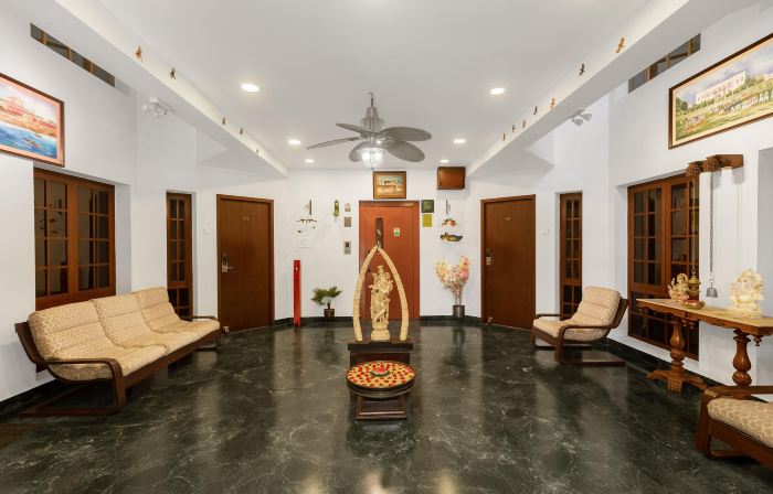 Executive Inn - A Boutique Hotel