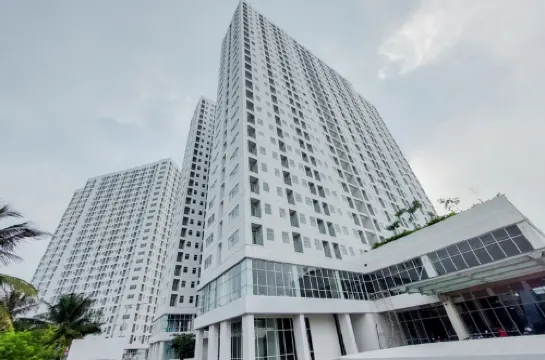 Cozy and Well Designed Studio Serpong Garden Apartment by Travelio