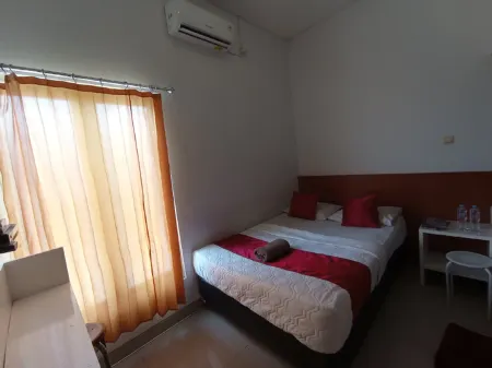 Hdn Airport Village Отели в г. Sedati