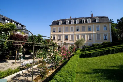 Hotel des Eaux Hotels in Aix-les-Bains