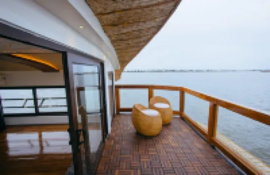 Upper Deck Boathouse