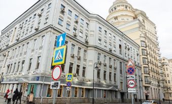 Mayakovskij Art-Hotel
