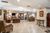 Comfort Inn & Suites Rochelle - DeKalb