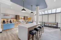 Comfort Inn & Suites Irvine Spectrum Hotels in Mission Viejo