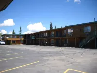 Yellowstone Country Inn